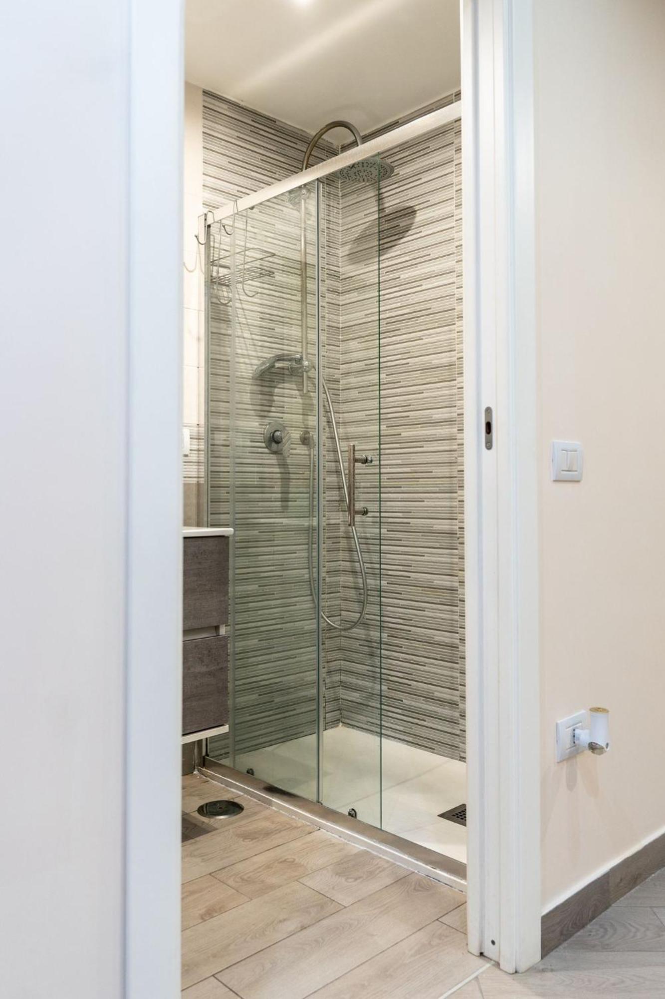 Apartment Mare Chiaja Naples