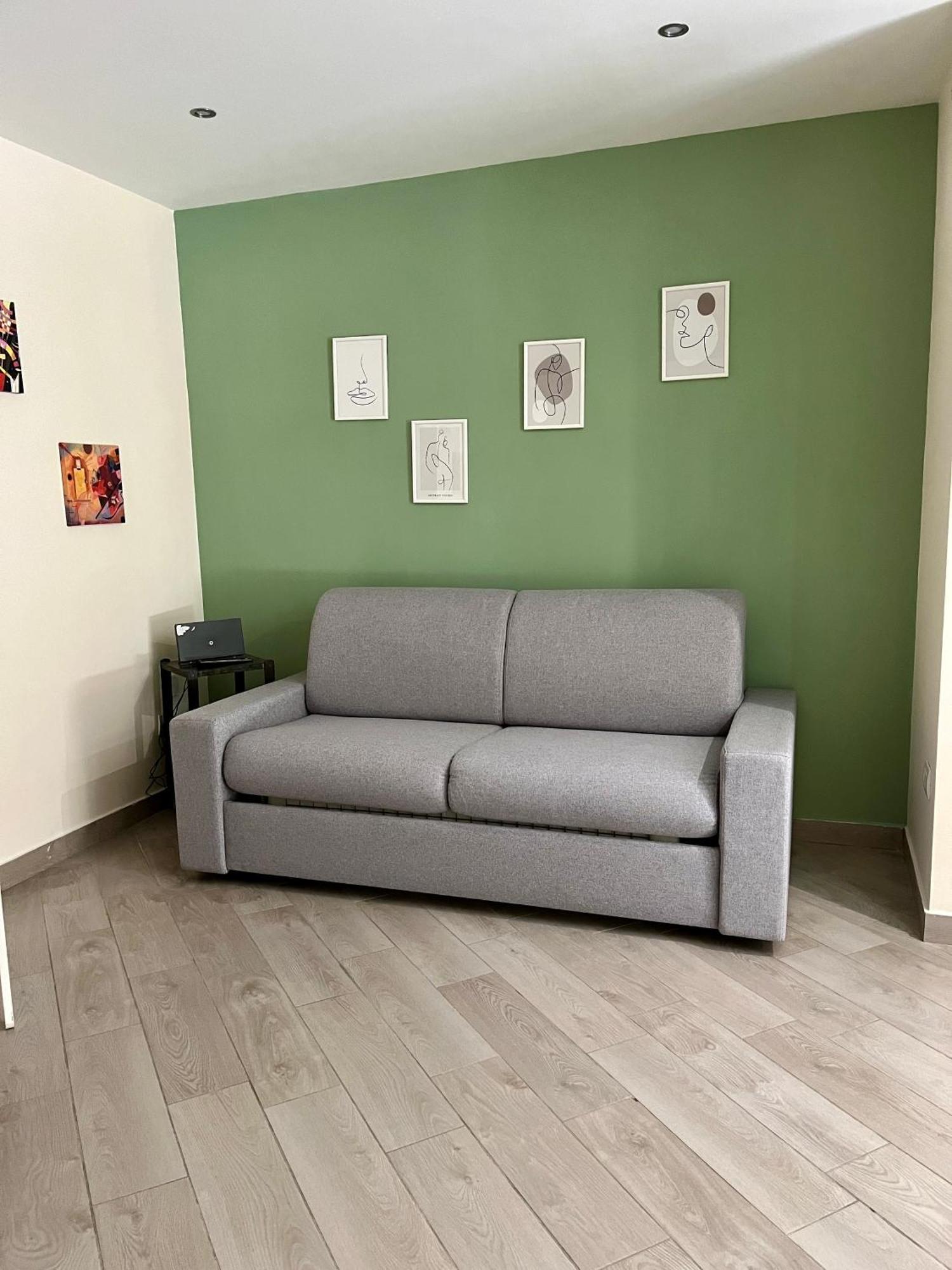 Mare Chiaja Apartment