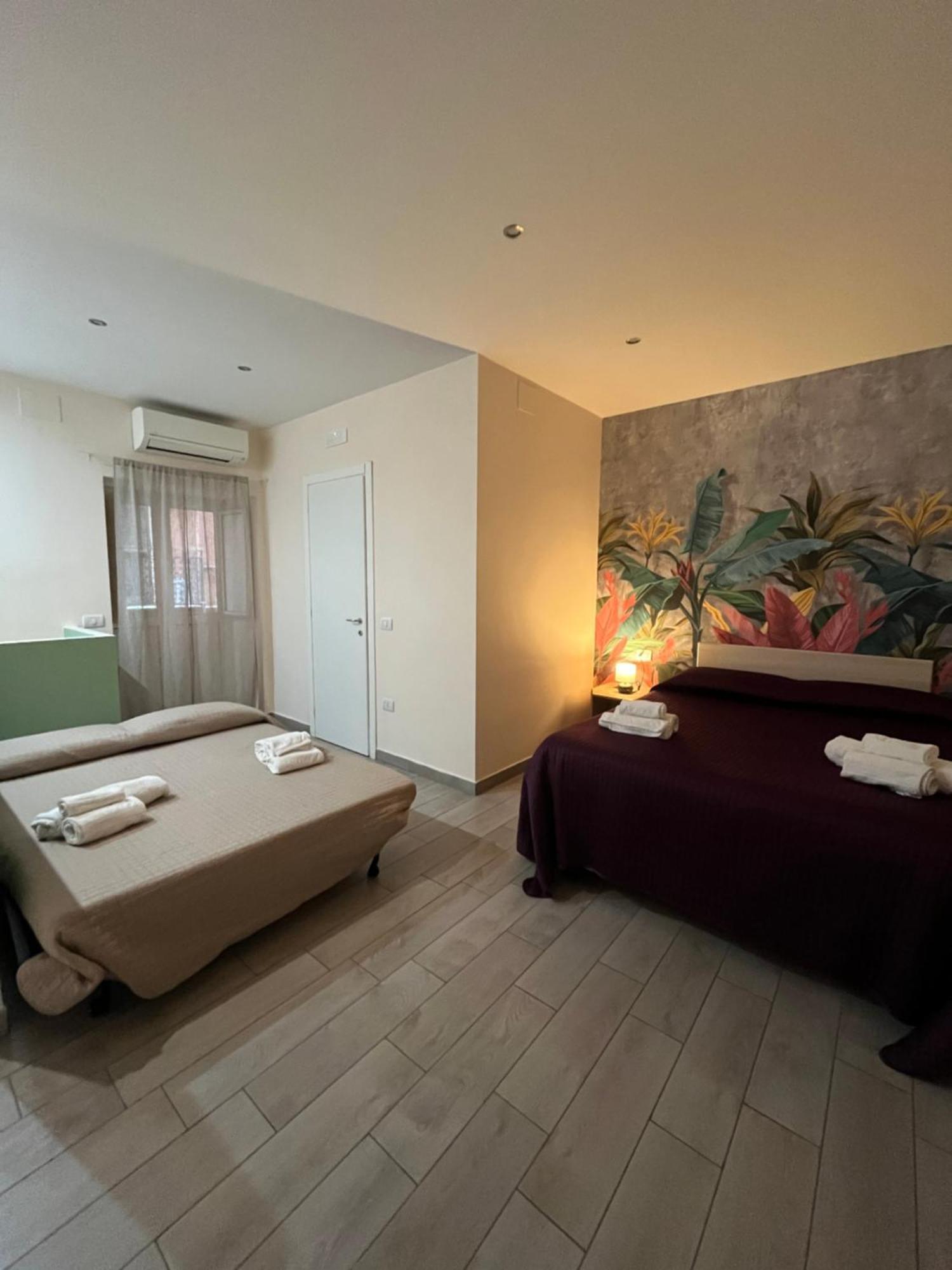 Mare Chiaja Apartment *